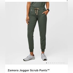 Figs Zamora joggers in Moss! 3xl